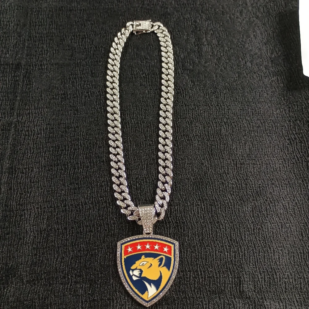 Florida Panthers 20 Inch Necklace Pendant Cuban Chain Link NHL Hockey Jewelry